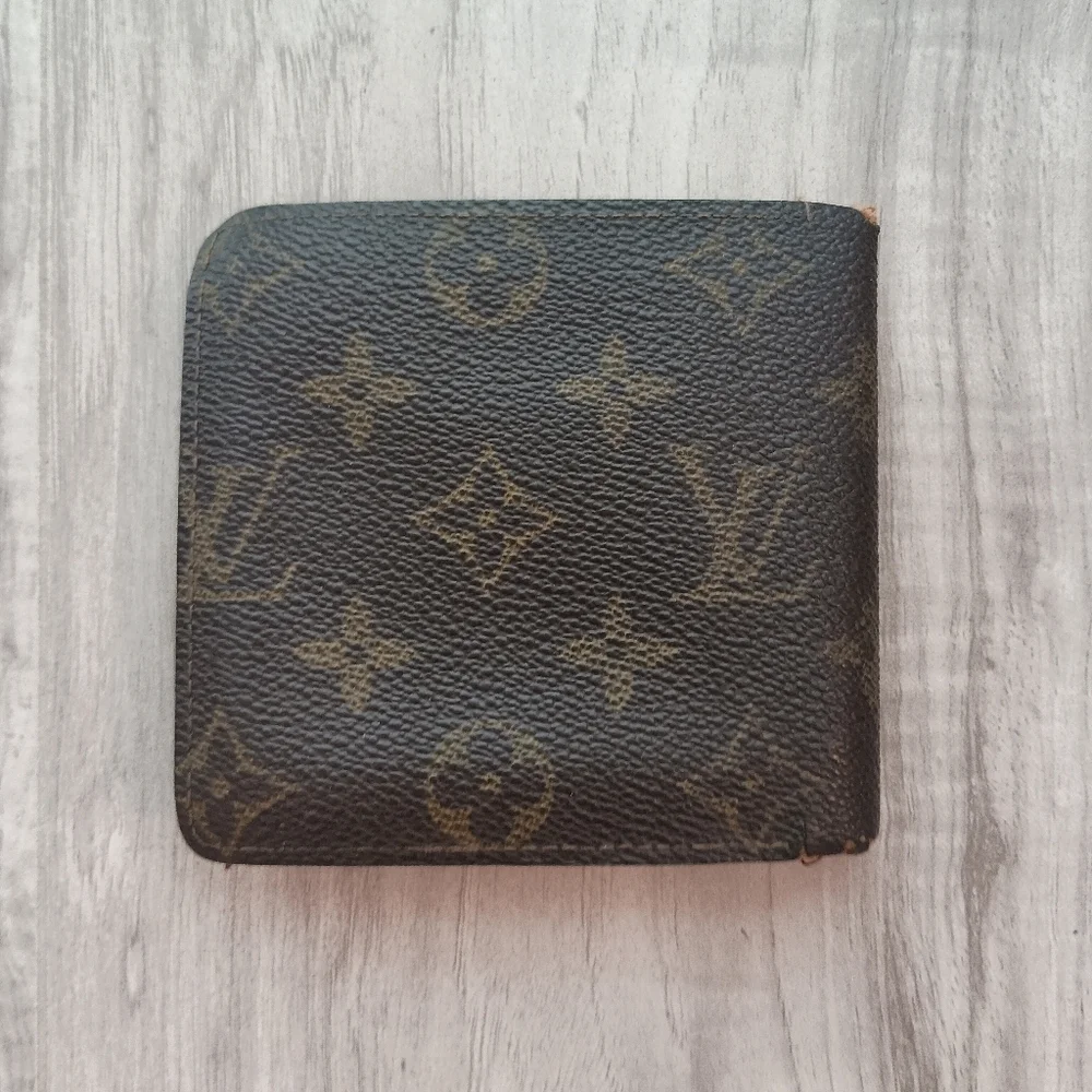 Louis Vuitton's Marco Bifold wallet Monogram